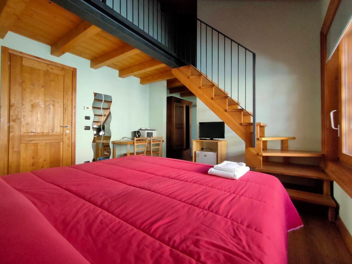 Agriturismo Teresa Delle Fragole Vigano Bagian luar foto